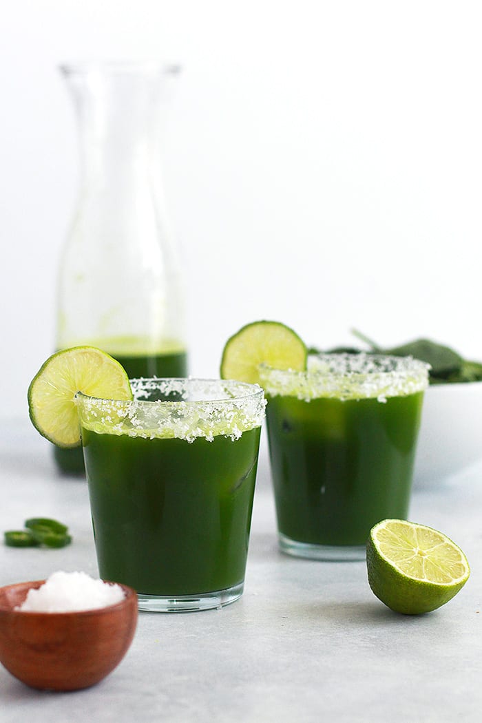 Elevate your summer with this delicious non-alcoholic margarita full o – HOLISTIK Wellness